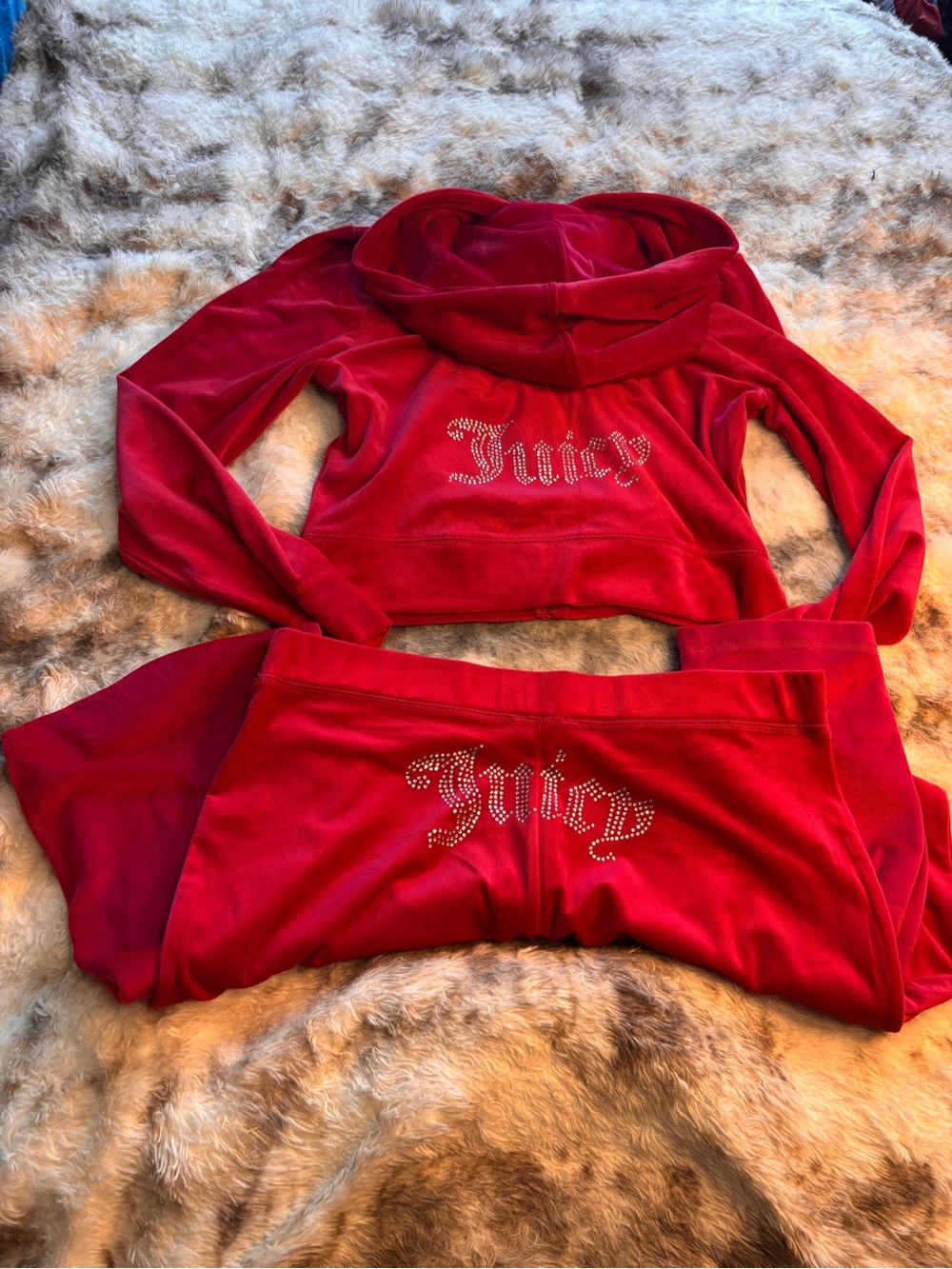 NWT Juicy Couture pink Velour Rhinestone Track Set